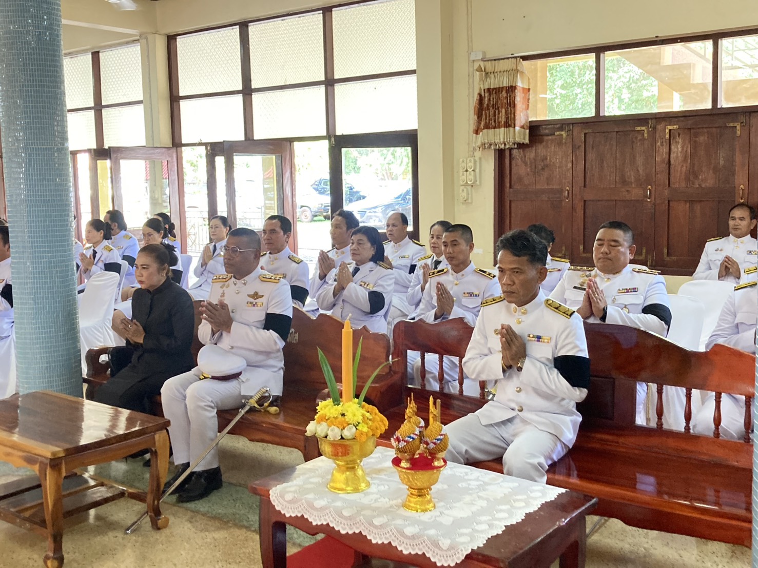 🌟 พช.เจริญศิลป์ จ.สกลนคร : ร่วมพิธีบำเพ็ญกุศล ครบ 7 วัน (สัตตมวาร) สมเด็จพระนางเจ้าสิริกิติ์ พระบรมราชินีนาถ พระบรมราชชนนีพันปีหลวง