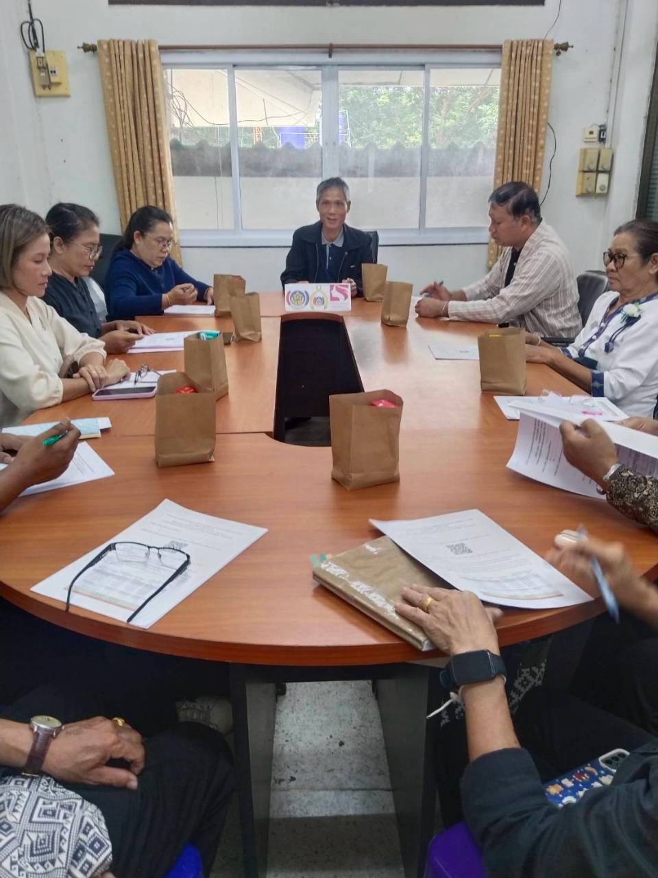 🌟 พช.เจริญศิลป์ จ.สกลนคร : จัดประชุมคณะอนุกรรมการกลั่นกรองและติดตามการดำเนินงานกองทุนพัฒนาบทบาทสตรี อำเภอเจริญศิลป์ ครั้งที่ 6/2569